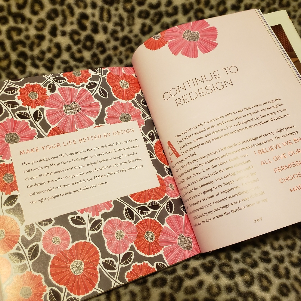 2017 Vera Bradley "A Colorful Way of Living" Vera Bradley Hardcover Book, New - Picture 14 of 15